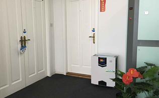 小型熱水機(jī)組(8-30KW)